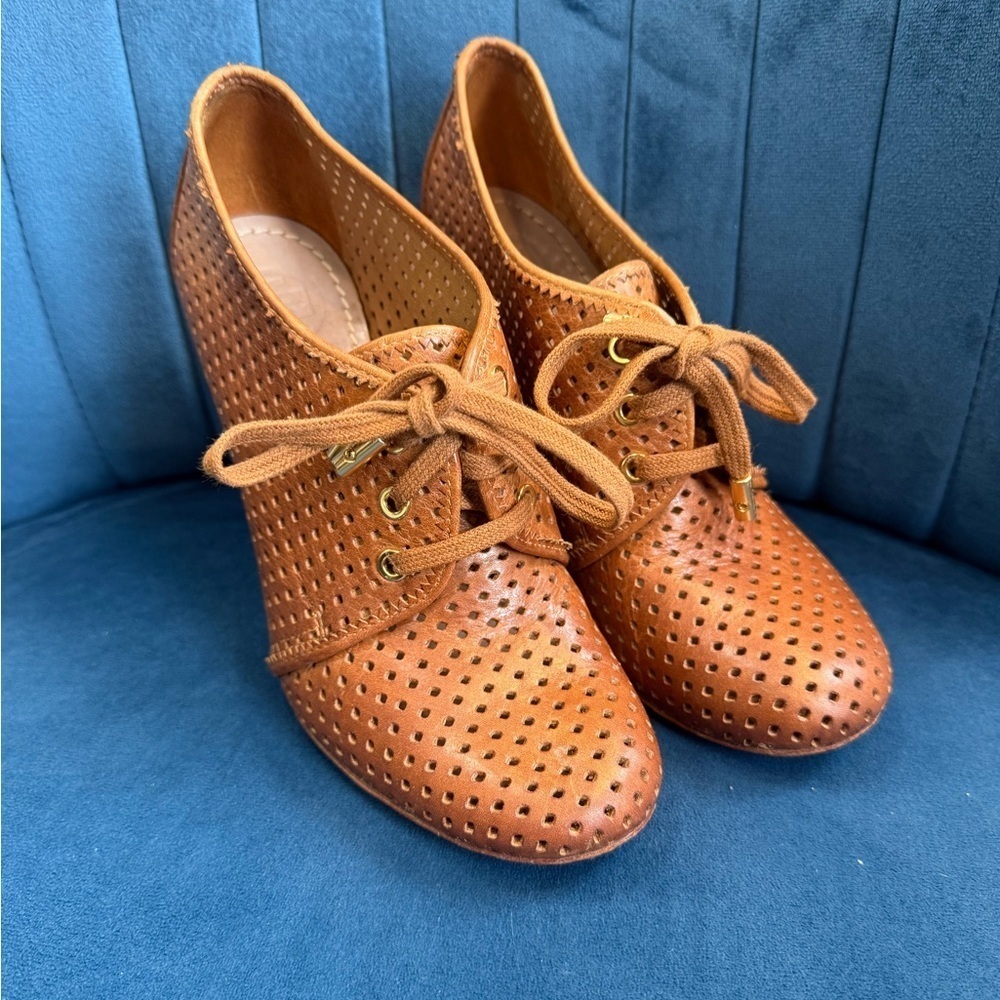 Tory Burch Victor Brown Perforated Leather Wedge Booties Size 7